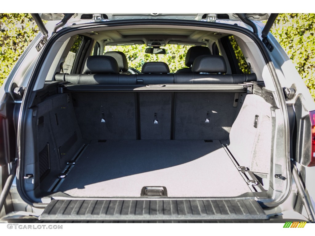 2016 BMW X5 sDrive35i Trunk Photo #108828794