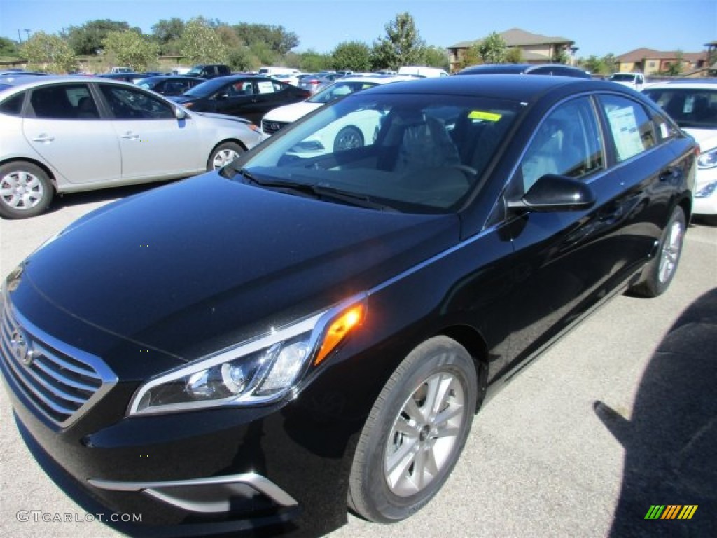 Phantom Black 2016 Hyundai Sonata SE Exterior Photo #108829499