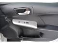 Classic Silver Metallic - Camry SE Photo No. 16