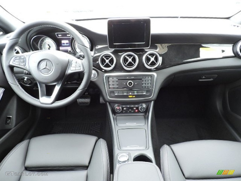 Black Interior 2016 Mercedes-Benz CLA 250 4Matic Photo #108839582