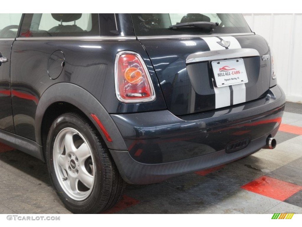 2007 Cooper Hardtop - Astro Black Metallic / Carbon Black/Carbon Black photo #65