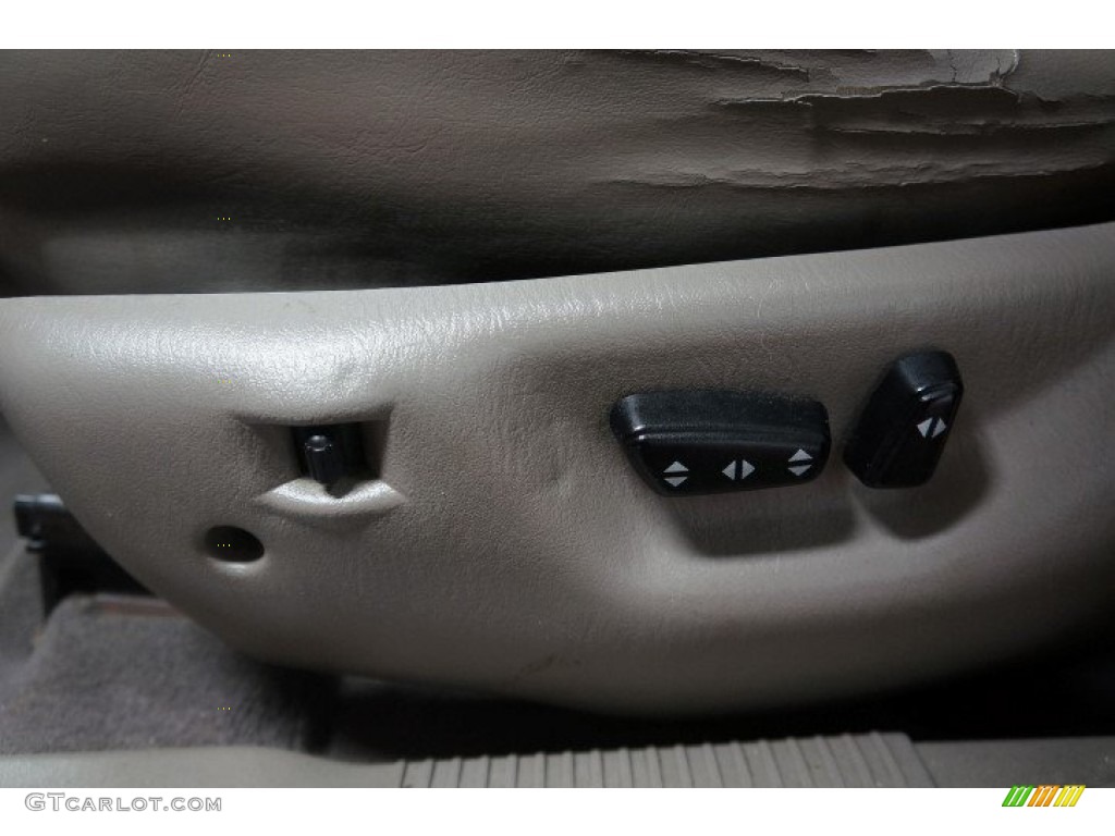 2000 Grand Cherokee Limited 4x4 - Taupe Frost Metallic / Agate photo #30