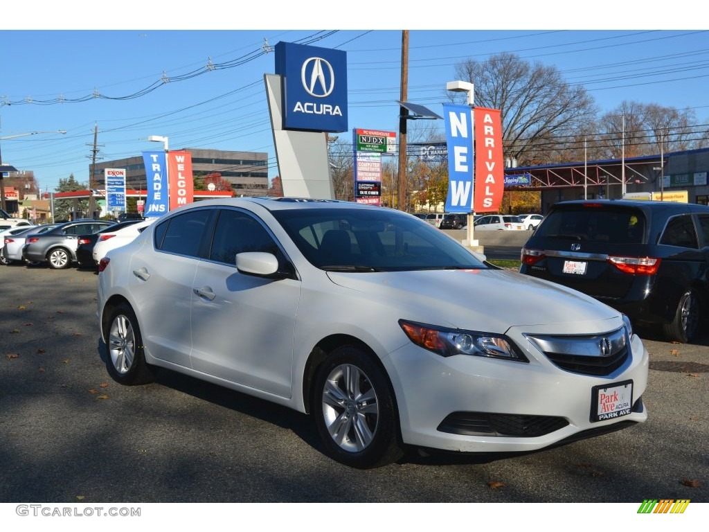 2013 ILX 2.0L - Bellanova White Pearl / Ebony photo #1