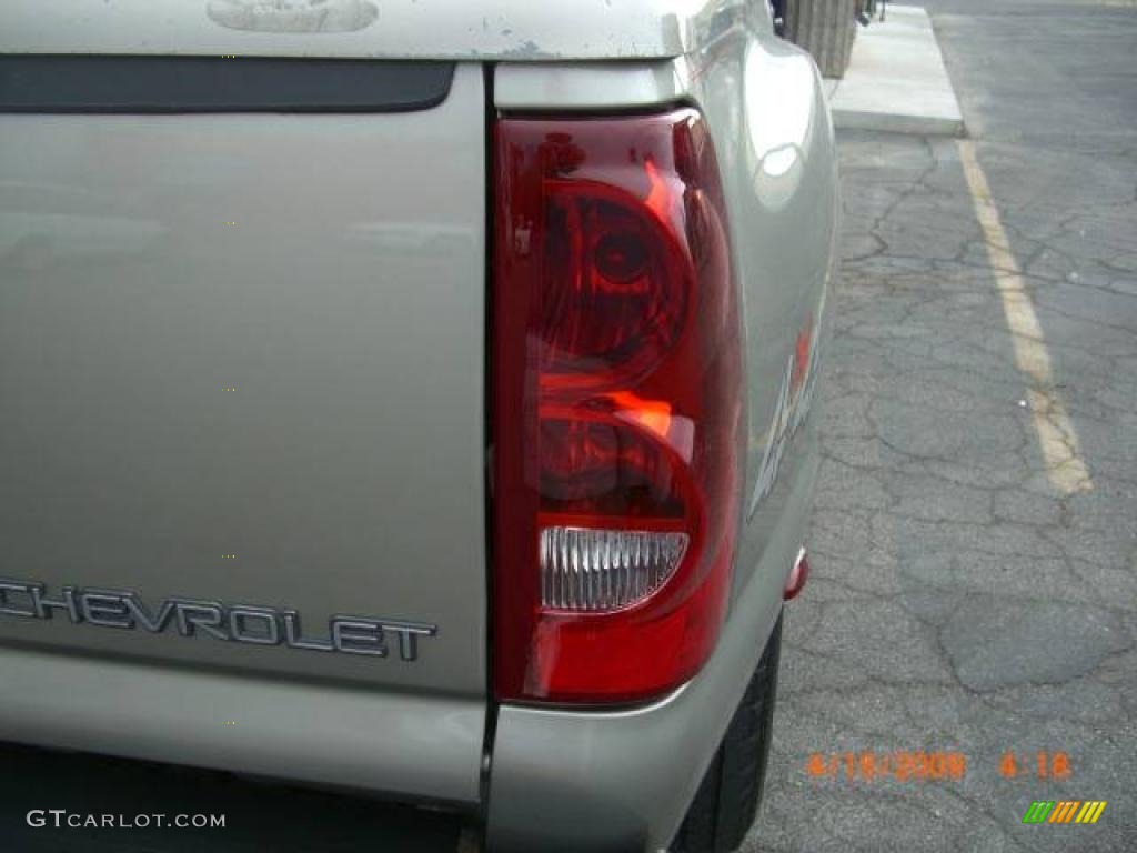 2003 Silverado 1500 LT Extended Cab 4x4 - Light Pewter Metallic / Tan photo #6