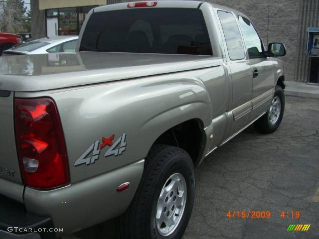 2003 Silverado 1500 LT Extended Cab 4x4 - Light Pewter Metallic / Tan photo #7