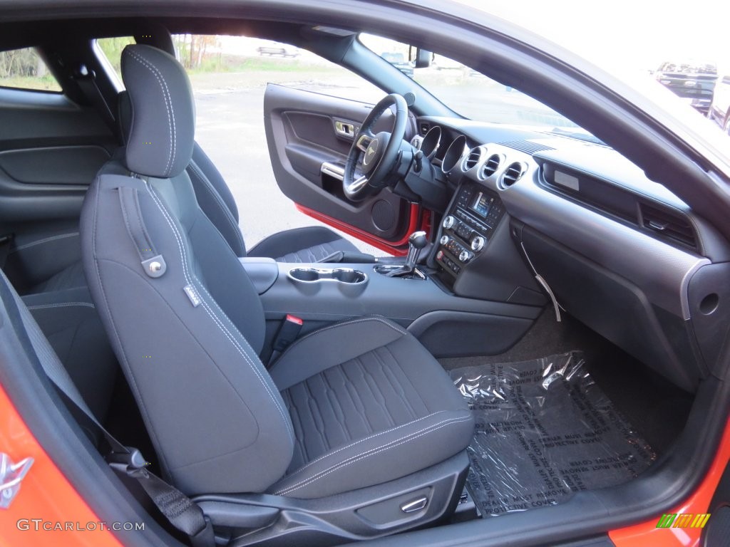 Ebony Interior 2016 Ford Mustang GT Coupe Photo #108874277