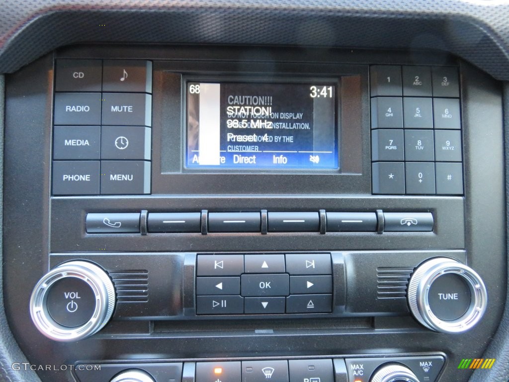 2016 Ford Mustang GT Coupe Controls Photo #108874484