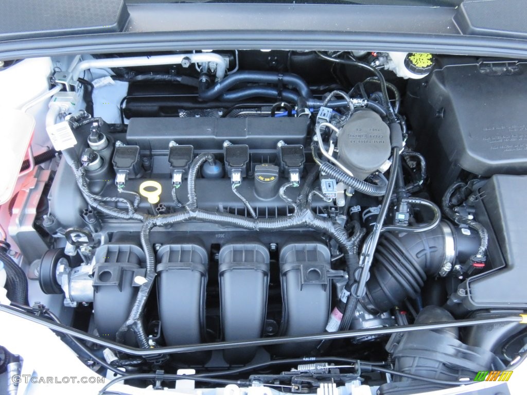 2016 Ford Focus S Sedan Engine Photos