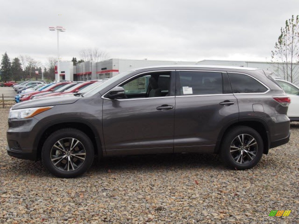 Predawn Gray Mica 2016 Toyota Highlander XLE AWD Exterior Photo #108875901