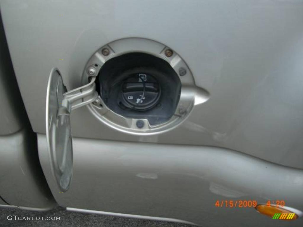 2003 Silverado 1500 LT Extended Cab 4x4 - Light Pewter Metallic / Tan photo #20