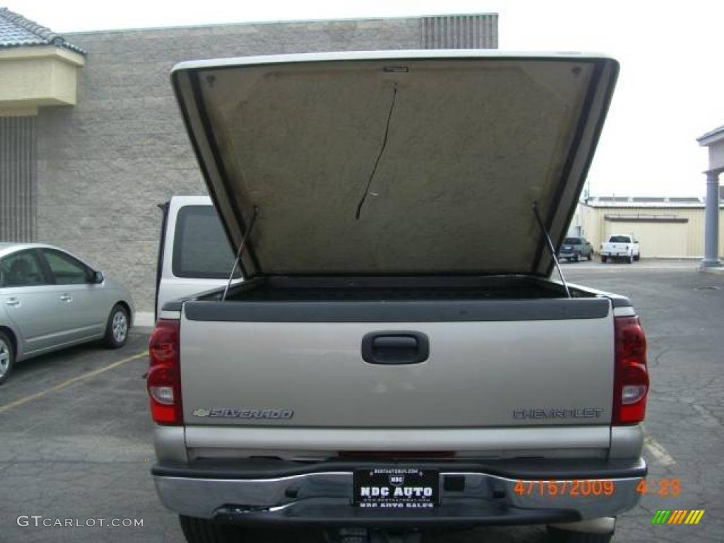 2003 Silverado 1500 LT Extended Cab 4x4 - Light Pewter Metallic / Tan photo #33