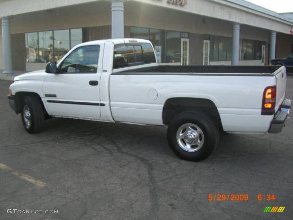 Bright White Dodge Ram 2500