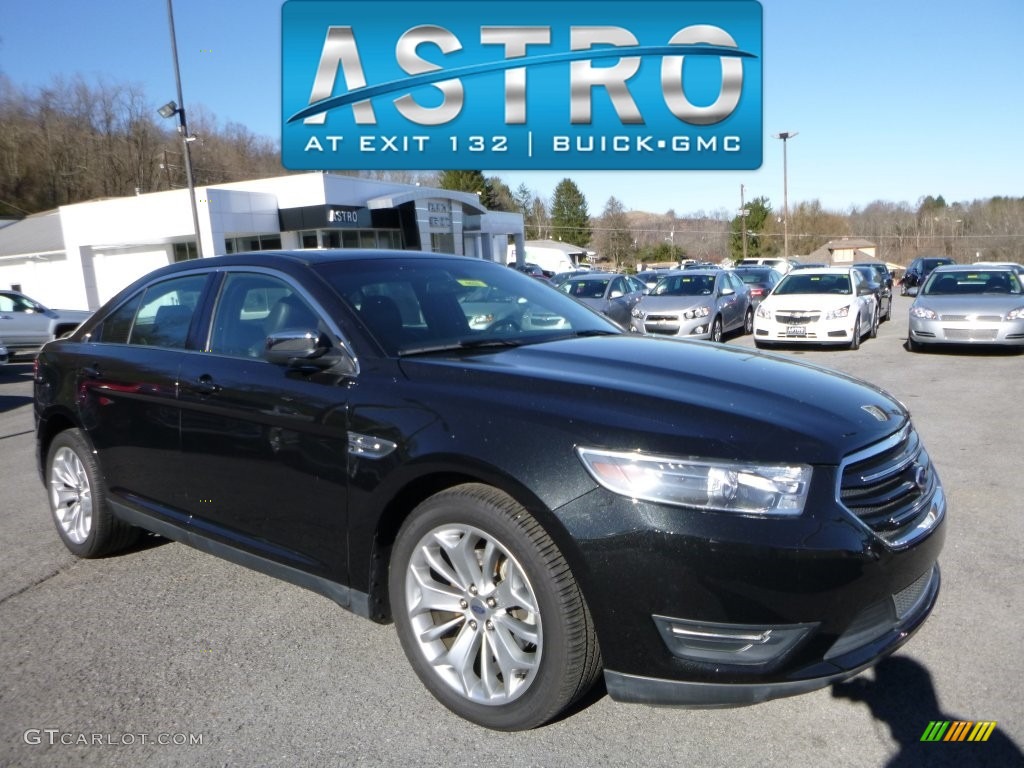 2015 Taurus Limited - Tuxedo Black Metallic / Charcoal Black photo #1