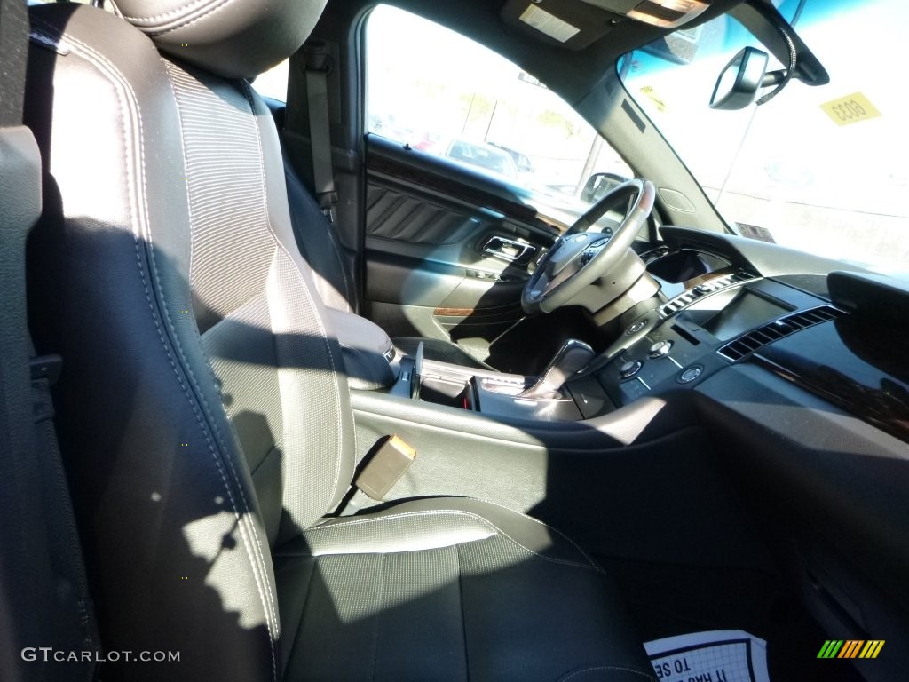 2015 Taurus Limited - Tuxedo Black Metallic / Charcoal Black photo #3