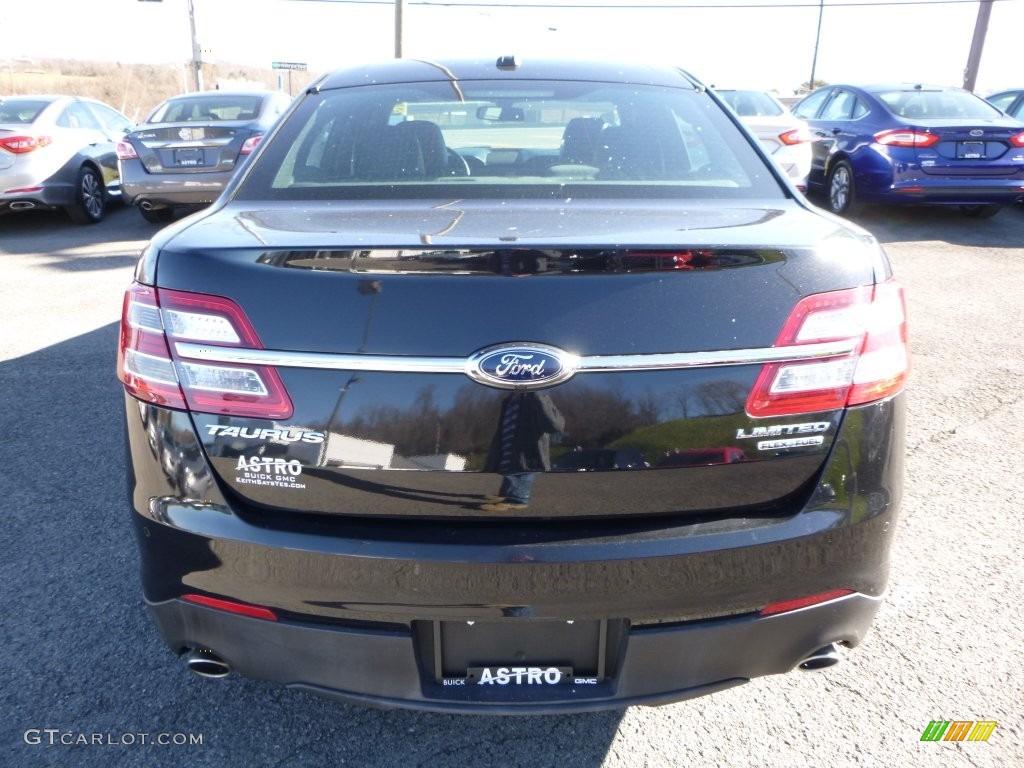 2015 Taurus Limited - Tuxedo Black Metallic / Charcoal Black photo #8