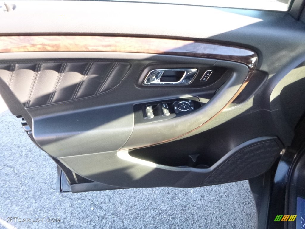 2015 Taurus Limited - Tuxedo Black Metallic / Charcoal Black photo #12