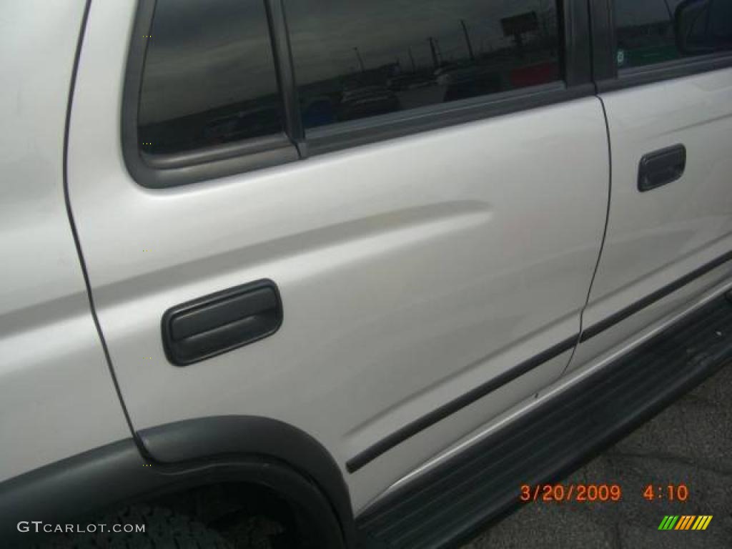 1999 4Runner  - Desert Dune Metallic / Oak photo #12