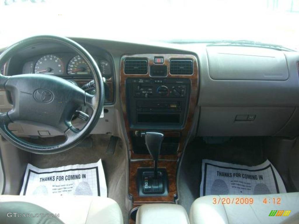 1999 4Runner  - Desert Dune Metallic / Oak photo #21