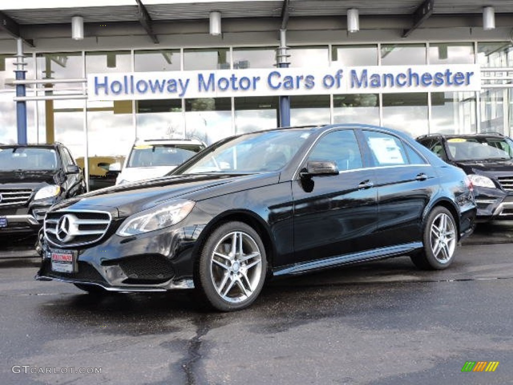 2016 E 400 4Matic Sedan - Black / Black photo #1