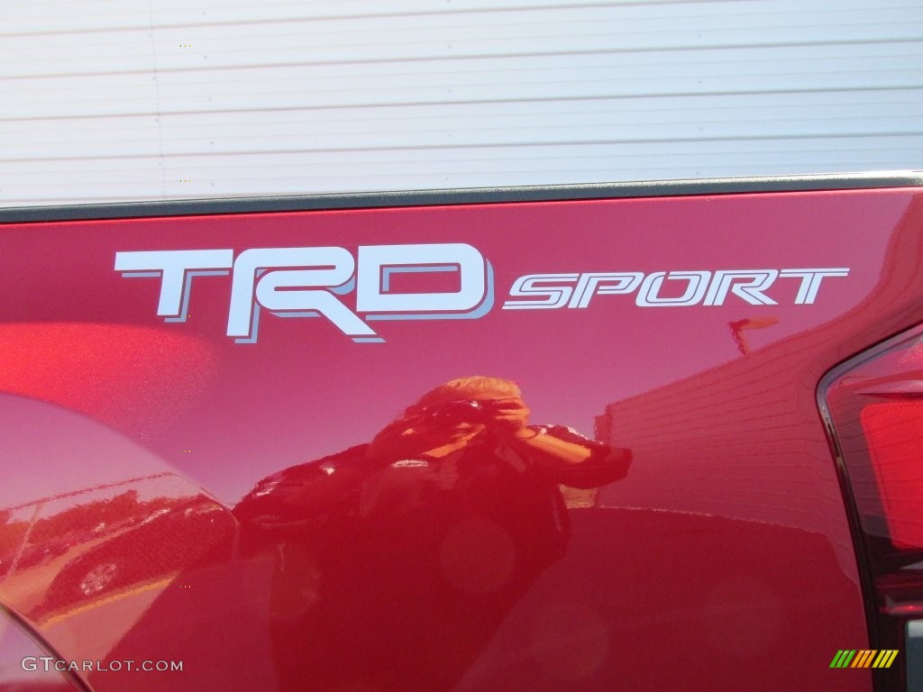 2016 Toyota Tacoma TRD Sport Access Cab Marks and Logos Photos