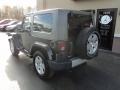 Black - Wrangler Sahara 4x4 Photo No. 2