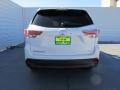 Blizzard Pearl White - Highlander LE Photo No. 5