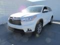 2015 Blizzard Pearl White Toyota Highlander LE  photo #7