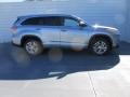 2015 Silver Sky Metallic Toyota Highlander XLE  photo #3