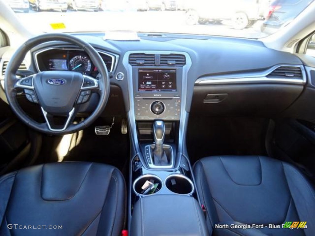 2013 Fusion Titanium - White Platinum Metallic Tri-coat / Charcoal Black photo #17