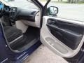 2013 Blue Streak Pearl Dodge Grand Caravan SE  photo #44