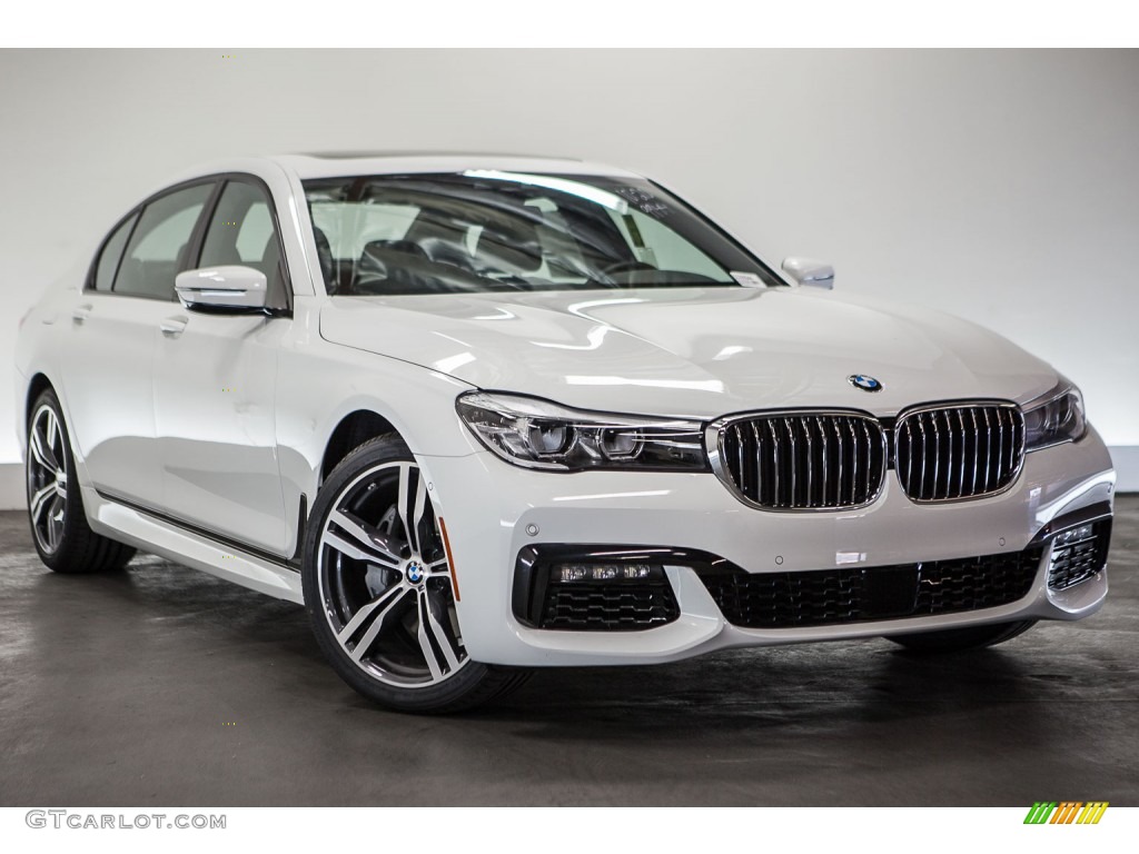 2016 BMW 7 Series 740i Sedan Exterior Photos
