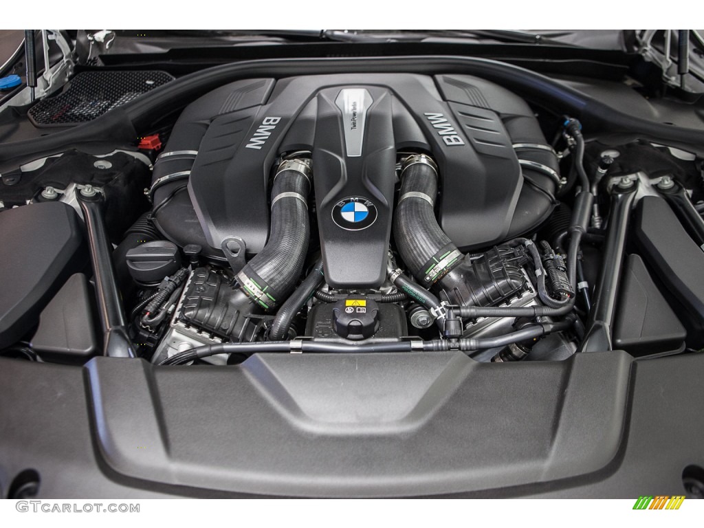 2016 BMW 7 Series 750i xDrive Sedan 4.4 Liter DI TwinPower Turbocharged DOHC 32-Valve VVT V8 Engine Photo #108908615