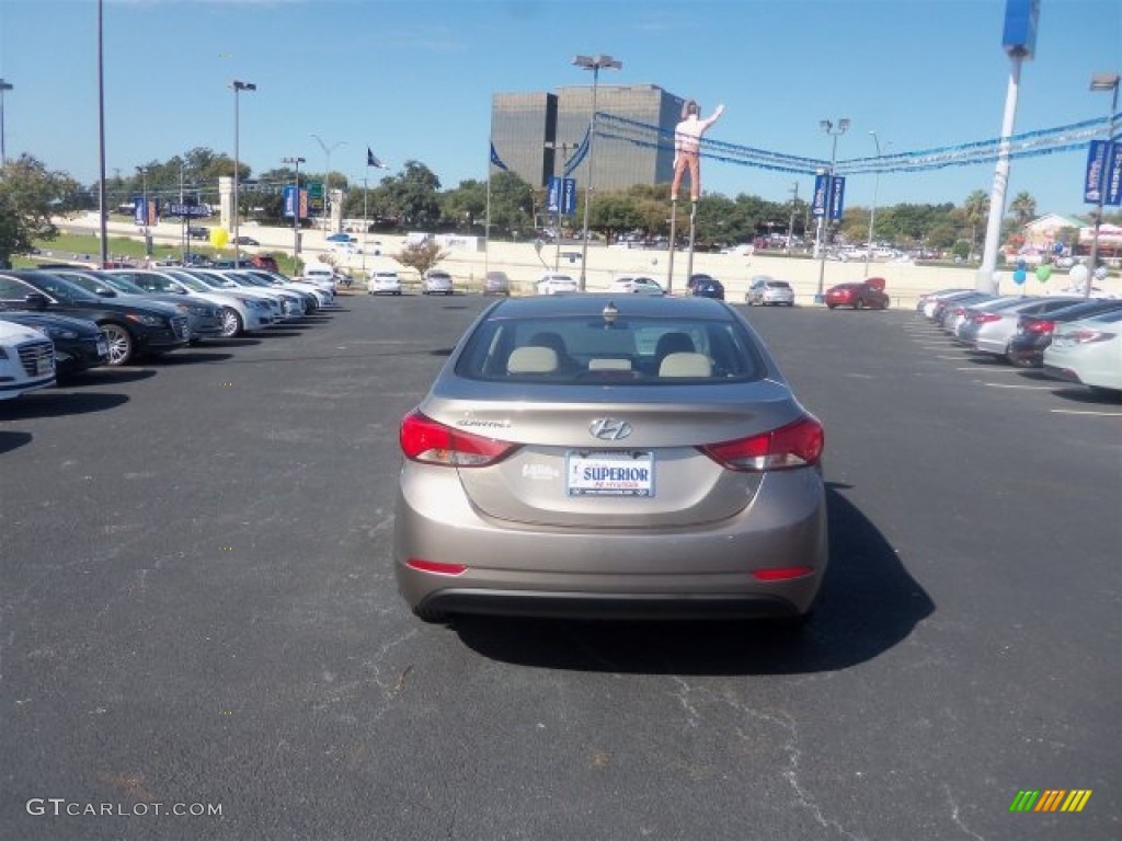2016 Elantra SE - Desert Bronze / Beige photo #9