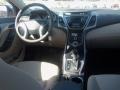 Red - Elantra SE Photo No. 16