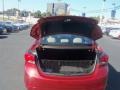 Red - Elantra SE Photo No. 17