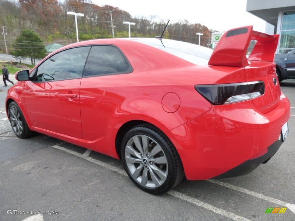 2011 Forte Koup SX - Racing Red / Black Sport photo #3