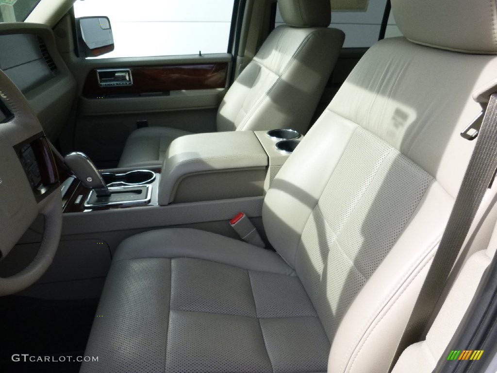 2014 Navigator 4x4 - White Platinum / Stone photo #14