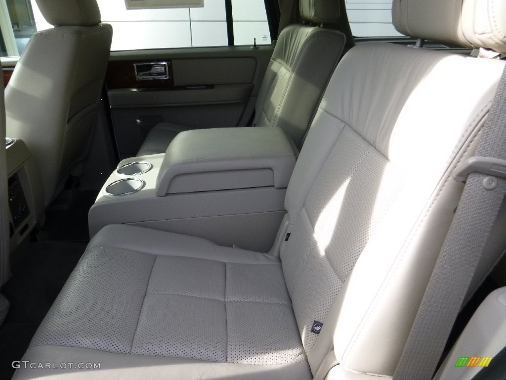 2014 Navigator 4x4 - White Platinum / Stone photo #15
