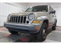 2005 Light Khaki Metallic Jeep Liberty Sport 4x4  photo #3