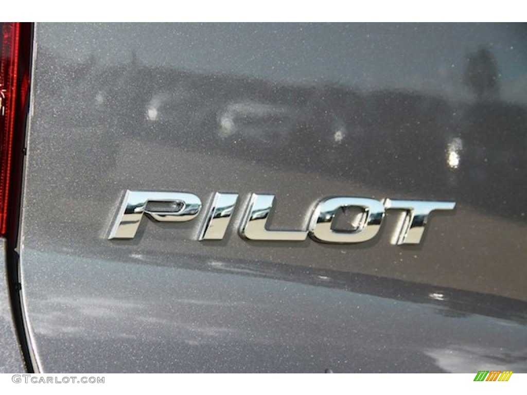 2016 Pilot Touring - Modern Steel Metallic / Black photo #3