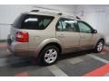 2006 Pueblo Gold Metallic Ford Freestyle SEL  photo #7