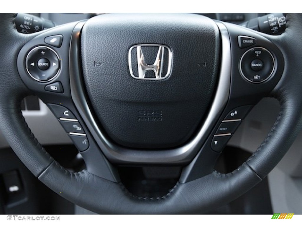 2016 Pilot EX-L - Crystal Black Pearl / Gray photo #10