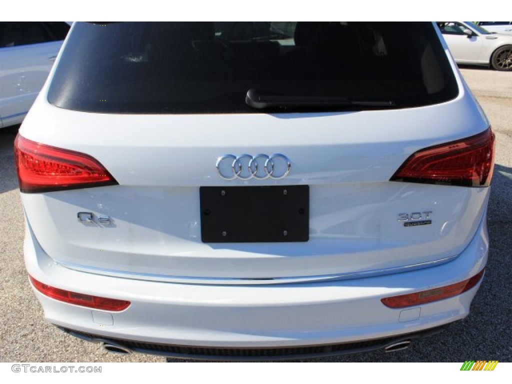 2016 Q5 3.0 TFSI Premium Plus quattro - Glacier White Metallic / Black photo #7