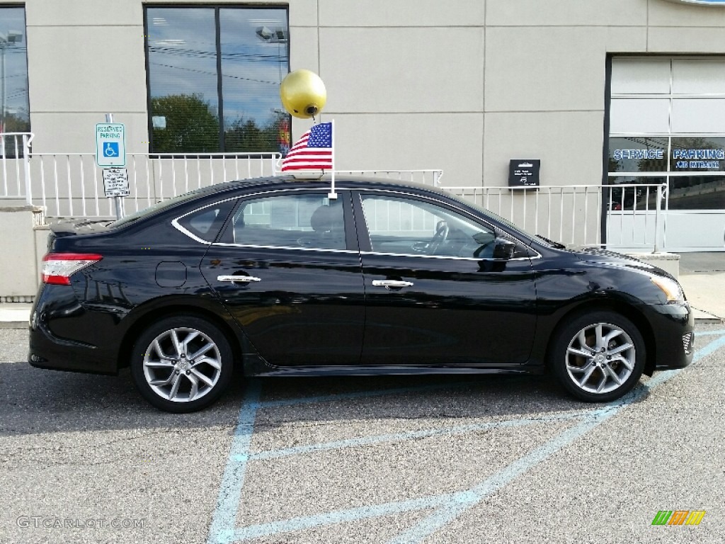 2013 Sentra SR - Super Black / Charcoal photo #2