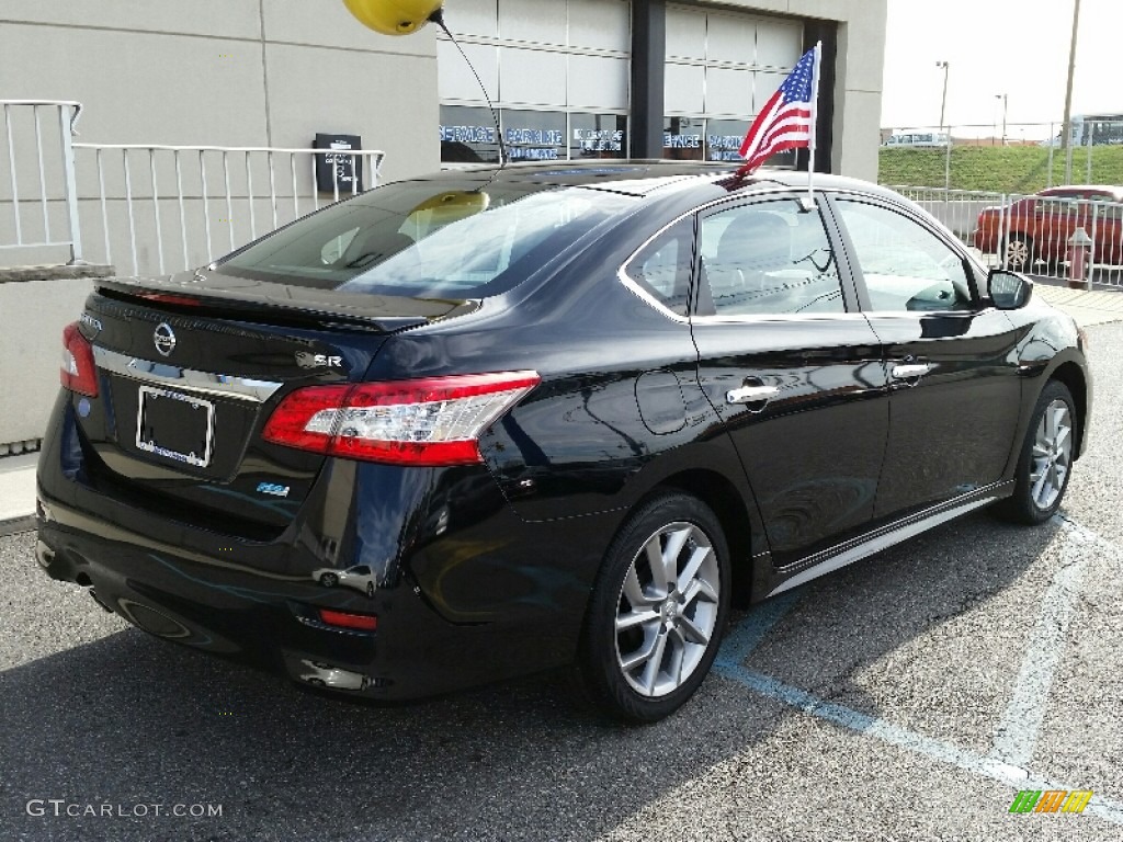 2013 Sentra SR - Super Black / Charcoal photo #3