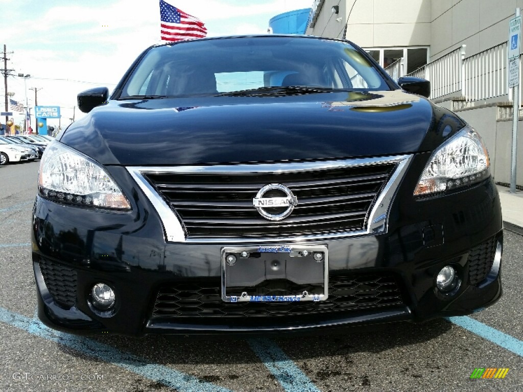 2013 Sentra SR - Super Black / Charcoal photo #12
