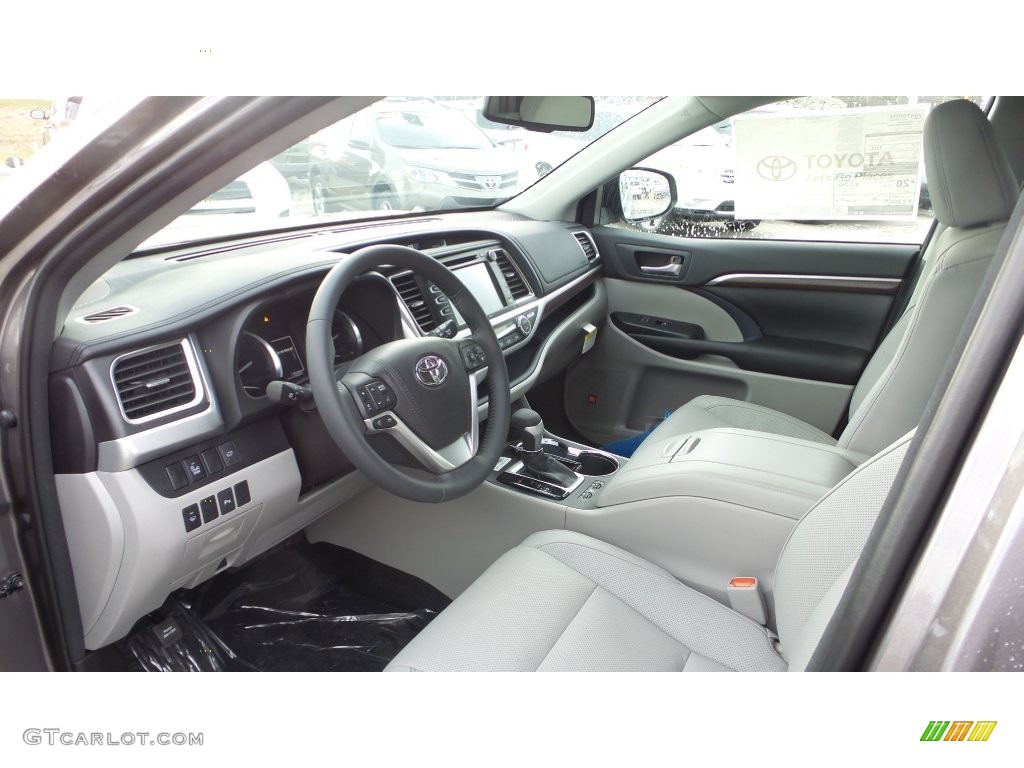 Ash Interior 2016 Toyota Highlander Limited AWD Photo #108922469