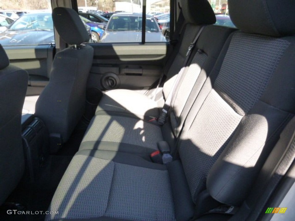 2008 Commander Sport 4x4 - Mineral Gray Metallic / Dark Slate Gray photo #11