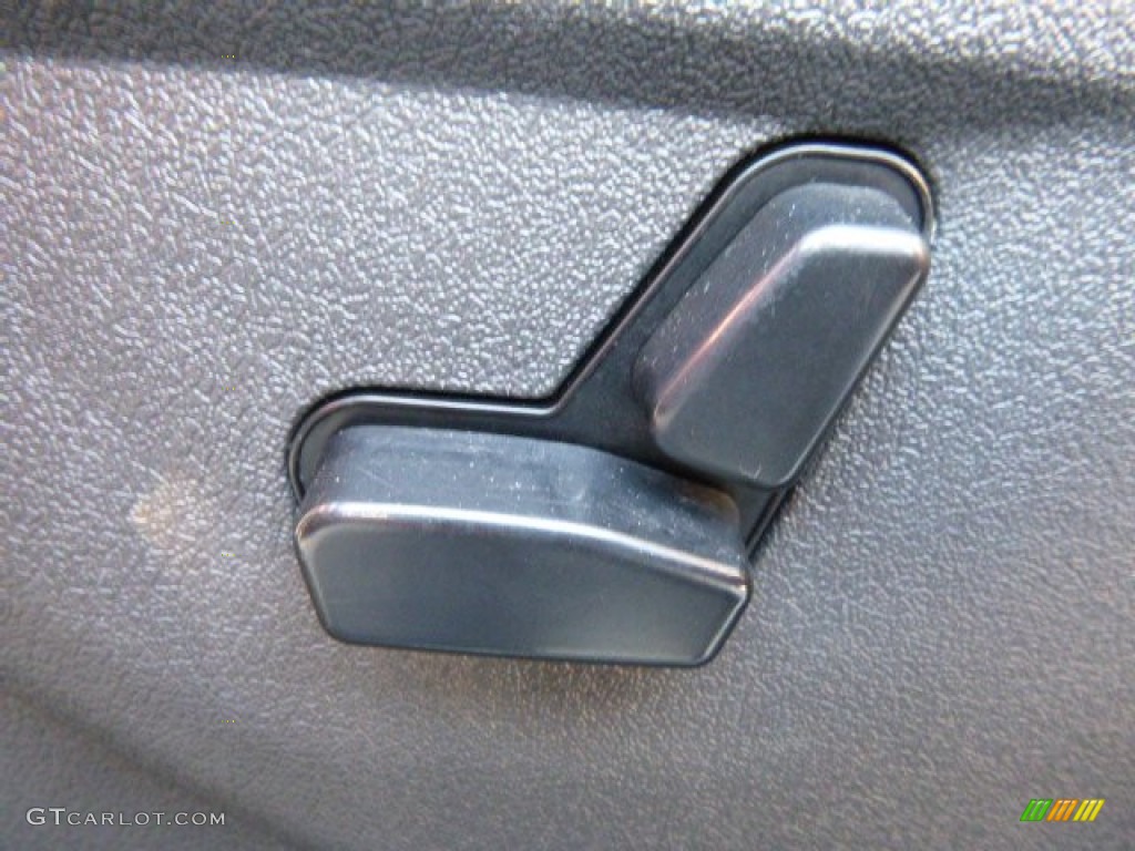 2008 Commander Sport 4x4 - Mineral Gray Metallic / Dark Slate Gray photo #16