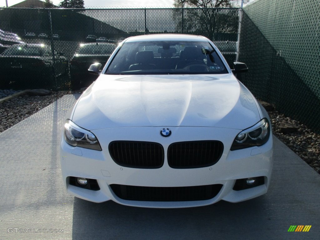 2016 5 Series 535i xDrive Sedan - Alpine White / Black photo #6